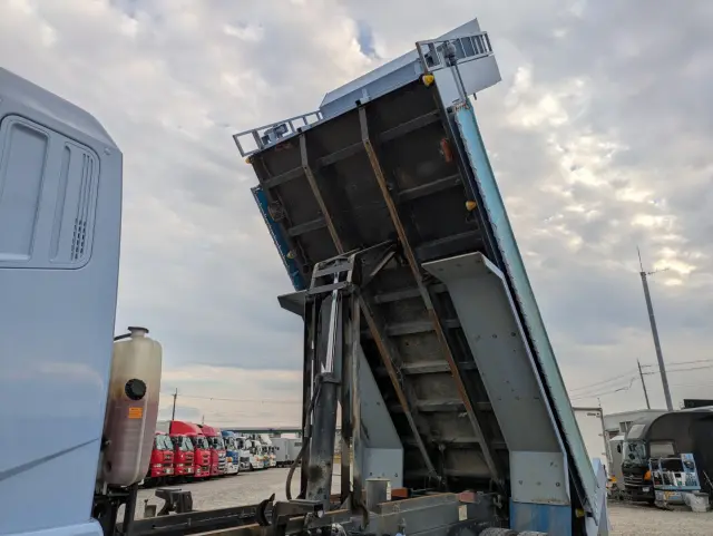 三菱 スーパーグレート 2KG-FV70HX(6x4)の写真16