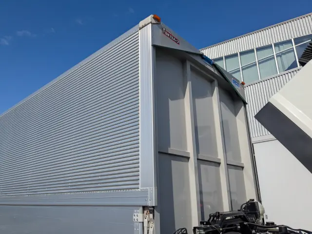 いすゞ ギガ 2PG-CYJ77C(8x4)の写真43