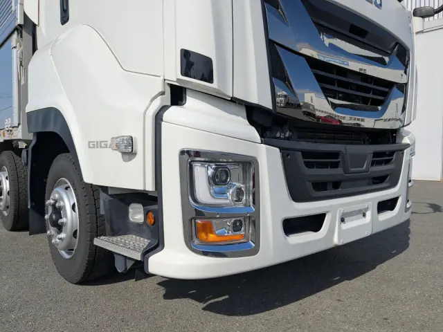 いすゞ ギガ 2PG-CYJ77C(8x4)の写真44