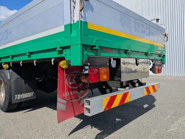 UD コンドル TKG-MK38L(2WD)の写真6