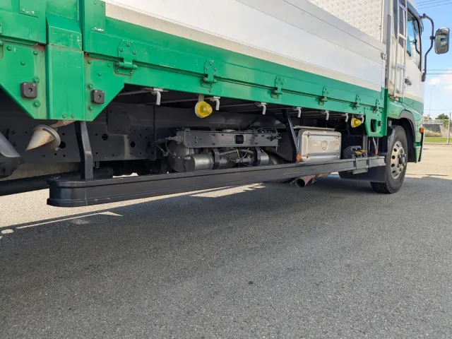 UD コンドル TKG-MK38L(2WD)の写真14