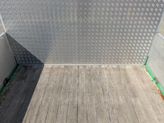 UD コンドル TKG-MK38L(2WD)の写真18