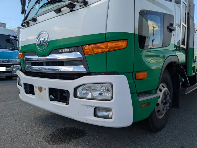 UD コンドル TKG-MK38L(2WD)の写真34