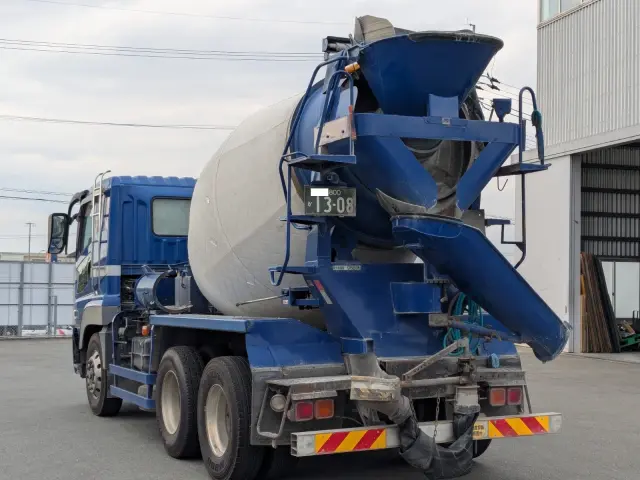 三菱 スーパーグレート QKG-FV50VX(6x4)の写真4