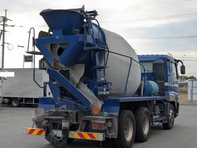 三菱 スーパーグレート QKG-FV50VX(6x4)の写真5