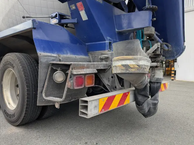 三菱 スーパーグレート QKG-FV50VX(6x4)の写真6