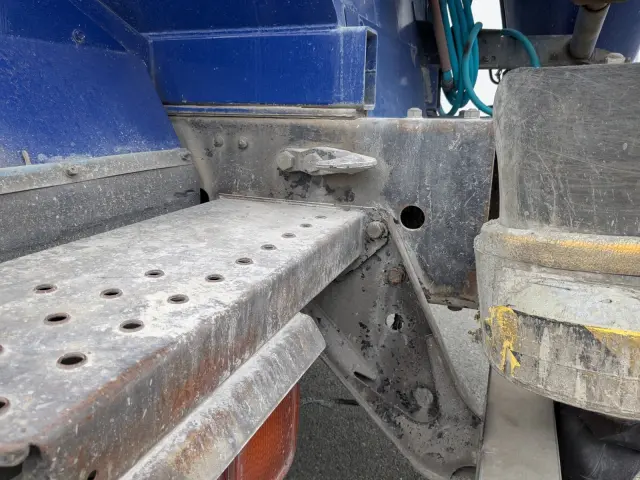 三菱 スーパーグレート QKG-FV50VX(6x4)の写真9