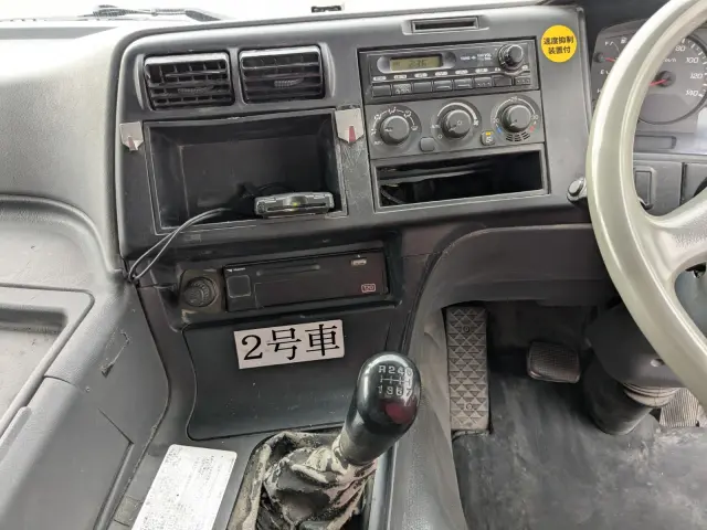 三菱 スーパーグレート QKG-FV50VX(6x4)の写真33