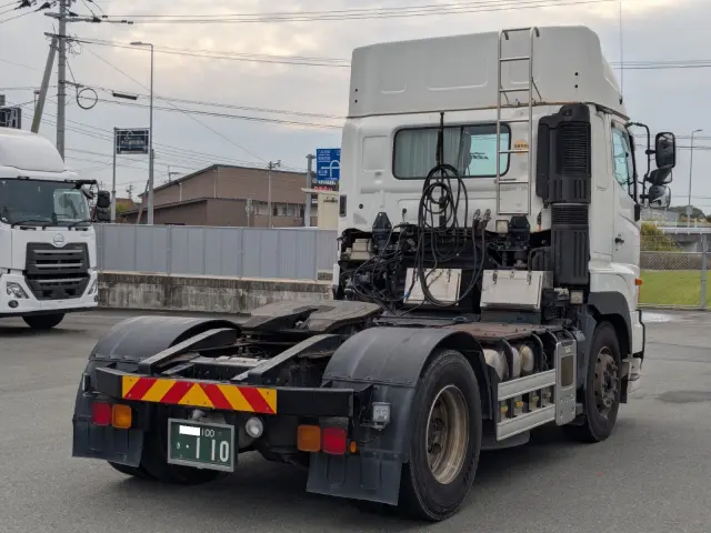 日野 プロフィア QKG-SH1EDAG(2WD)の写真5