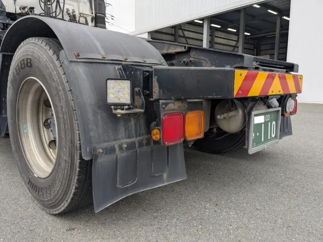 日野 プロフィア QKG-SH1EDAG(2WD)の写真6