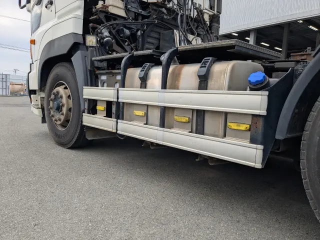 日野 プロフィア QKG-SH1EDAG(2WD)の写真11