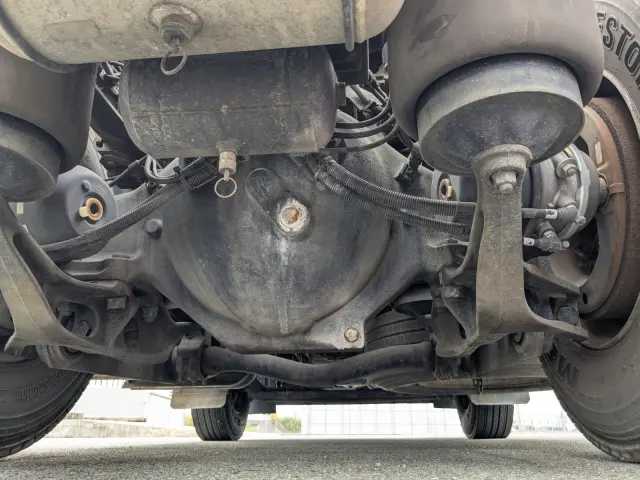 日野 プロフィア QKG-SH1EDAG(2WD)の写真12