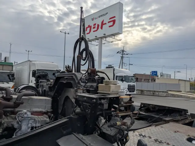 日野 プロフィア QKG-SH1EDAG(2WD)の写真25