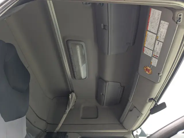 日野 プロフィア QKG-SH1EDAG(2WD)の写真29