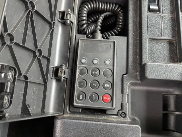 日野 プロフィア QKG-SH1EDAG(2WD)の写真34