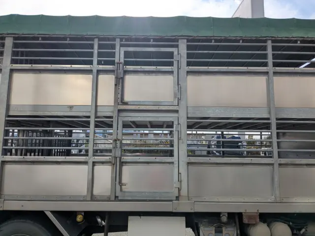 日野 レンジャー LDG-FG8JMAA(2WD)の写真15