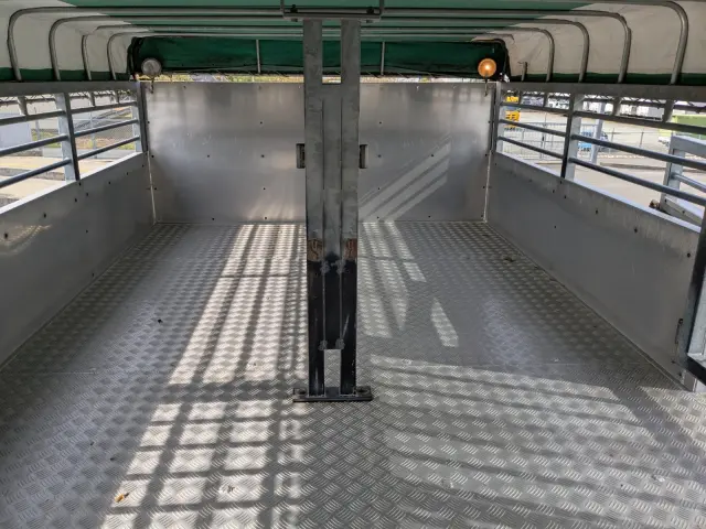 日野 レンジャー LDG-FG8JMAA(2WD)の写真31