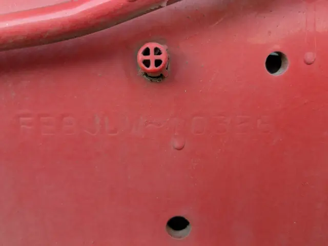 日野 レンジャー BDG-FE8JLWA(2WD)の写真38