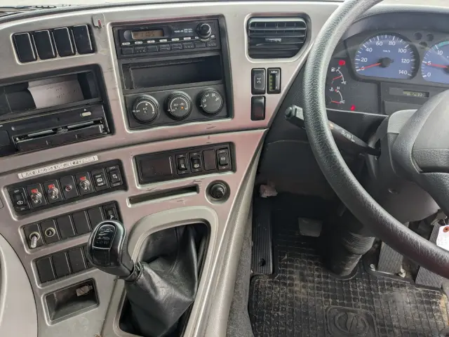 UD クオン PKG-CW4YL(6x4)の写真33