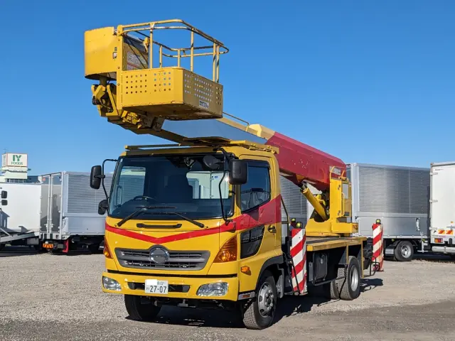 日野 レンジャー TKG-FC9JGAP(2WD)の写真1