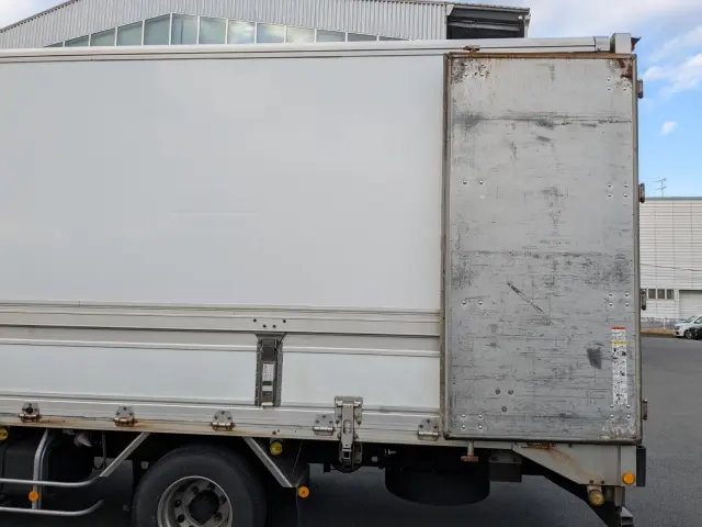 いすゞ フォワード 2PG-FRR90T2(2WD)の写真11
