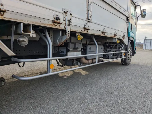 いすゞ フォワード 2PG-FRR90T2(2WD)の写真17