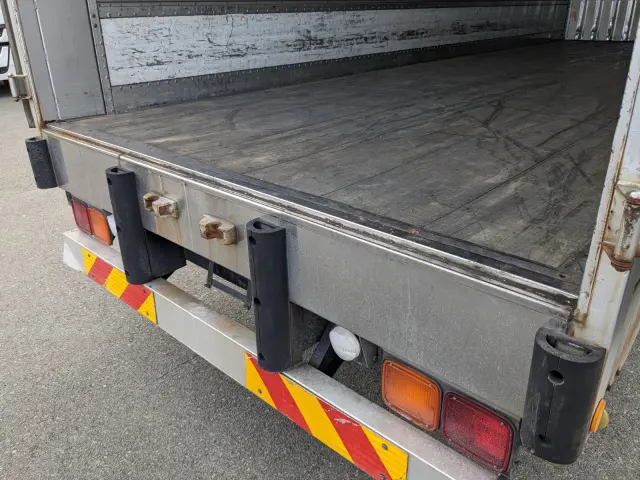 いすゞ フォワード 2PG-FRR90T2(2WD)の写真19