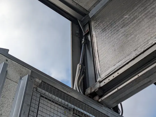 いすゞ フォワード 2PG-FRR90T2(2WD)の写真29