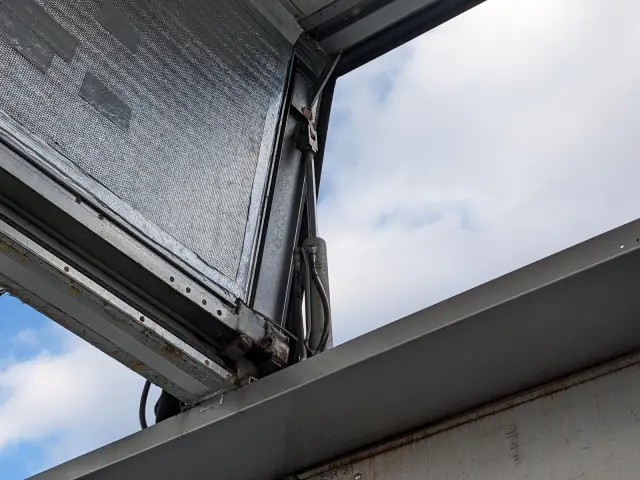 いすゞ フォワード 2PG-FRR90T2(2WD)の写真30