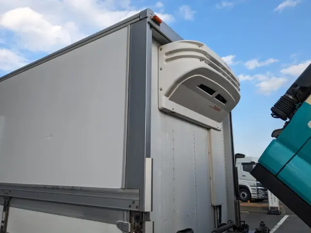 いすゞ フォワード 2PG-FRR90T2(2WD)の写真41