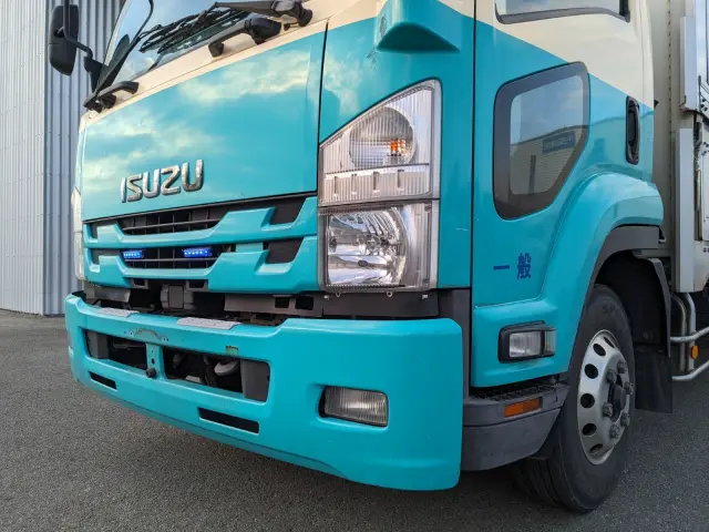 いすゞ フォワード 2PG-FRR90T2(2WD)の写真44