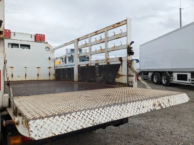 三菱 キャンター TPG-FBA50(2WD)の写真19