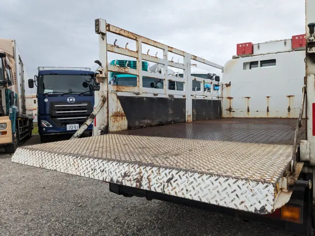 三菱 キャンター TPG-FBA50(2WD)の写真20