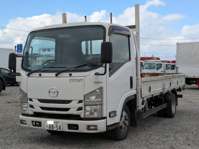 マツダ タイタン TRG-LLR85AR(2WD)の写真1