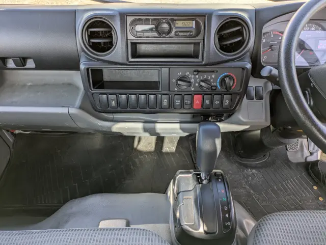 日野 デュトロ TPG-XZC605M(2WD)の写真27