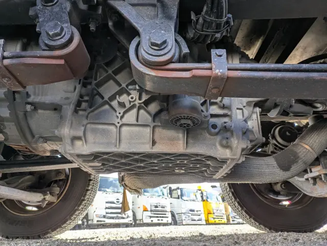 ＵＤ クオン 2PG-CG5CA(8x4)の写真26