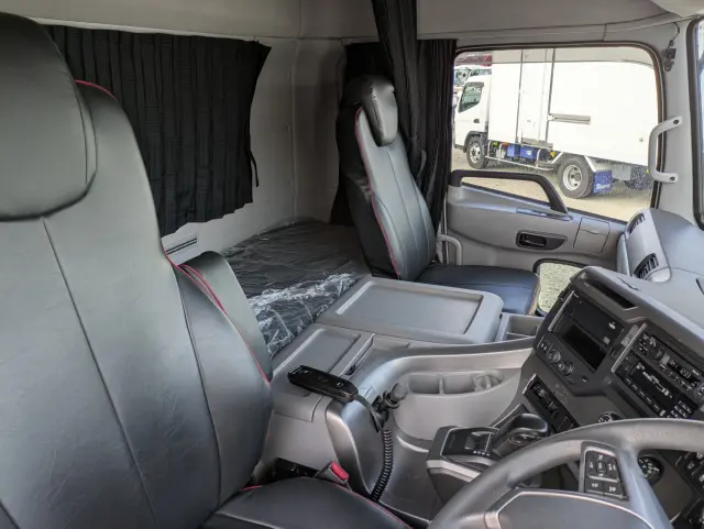 ＵＤ クオン 2PG-CG5CA(8x4)の写真39