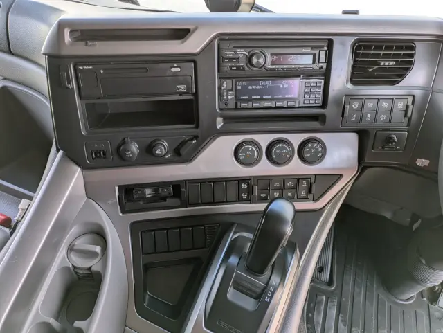 ＵＤ クオン 2PG-CG5CA(8x4)の写真40