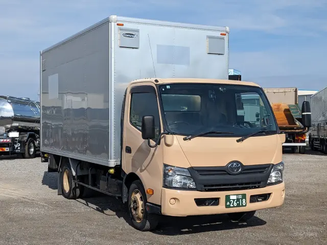 トヨタ ダイナ TKG-XZU710(2WD)の写真3