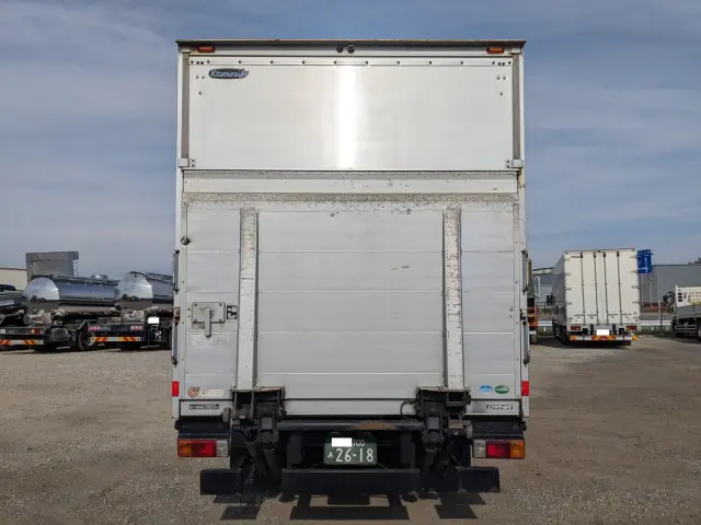 トヨタ ダイナ TKG-XZU710(2WD)の写真6