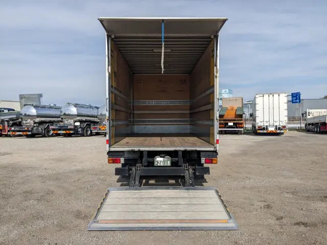 トヨタ ダイナ TKG-XZU710(2WD)の写真10