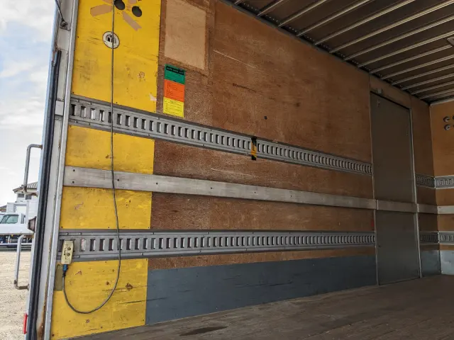 トヨタ ダイナ TKG-XZU710(2WD)の写真22