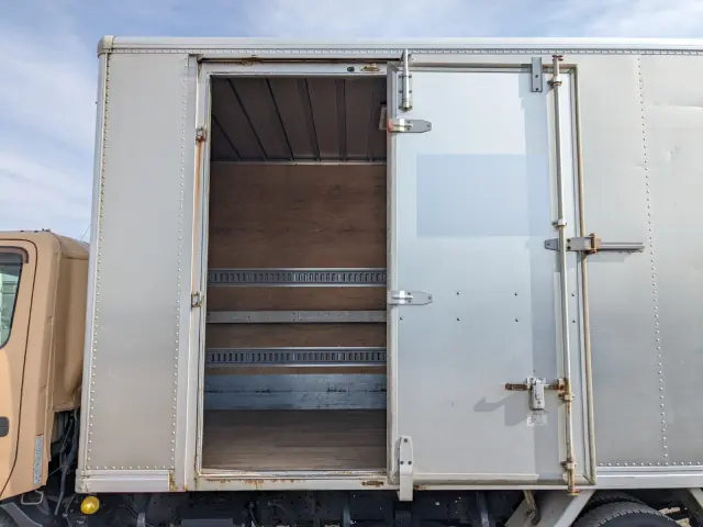 トヨタ ダイナ TKG-XZU710(2WD)の写真31