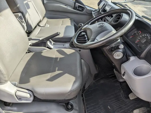 トヨタ ダイナ TKG-XZU710(2WD)の写真39