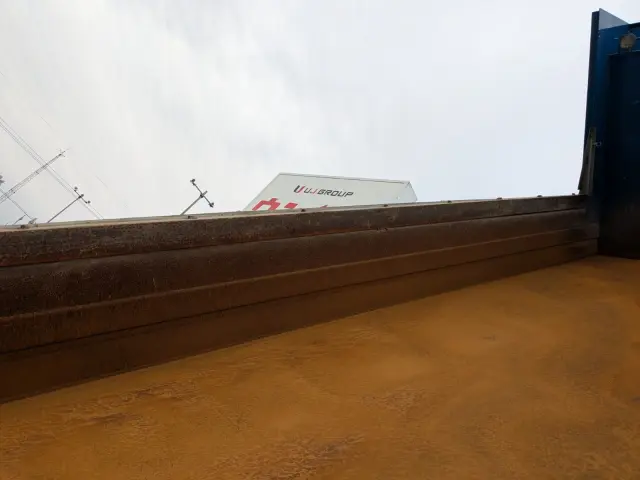 三菱 スーパーグレート QKG-FV60VX(6x4)の写真19