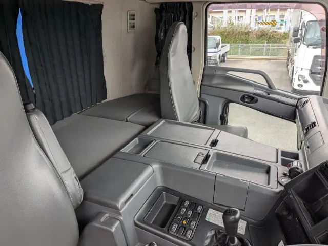 三菱 スーパーグレート QKG-FV60VX(6x4)の写真36