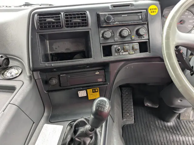 三菱 スーパーグレート QKG-FV60VX(6x4)の写真37