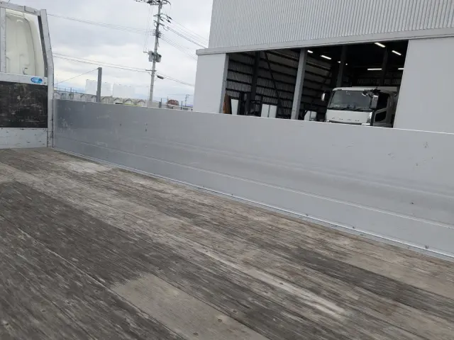 日野 デュトロ 2RG-XZU605M(2WD)の写真21