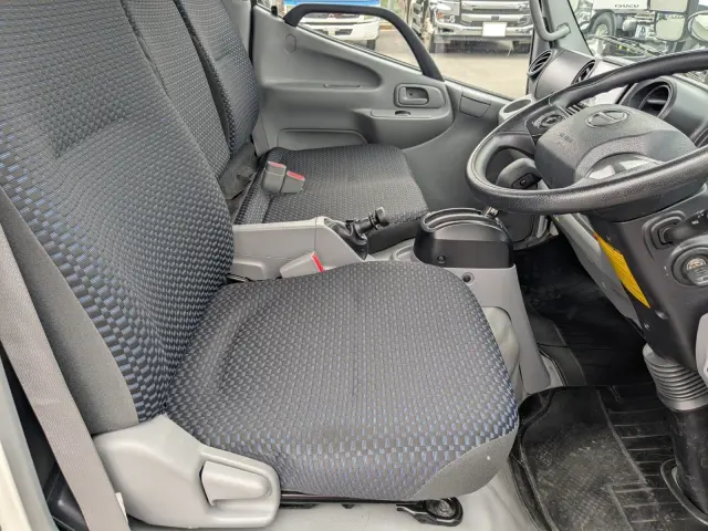 日野 デュトロ 2RG-XZU605M(2WD)の写真27