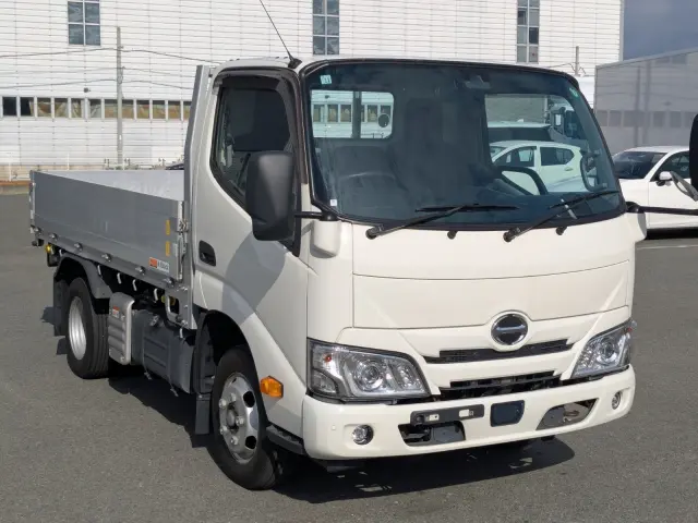 日野 デュトロ 2RG-XZU605M(2WD)の写真3